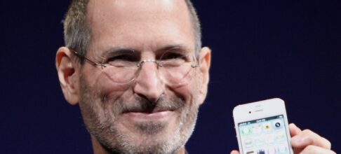 MAILBOX: Steve Jobs’ Apple, Alec Hogg’s BizNews – the 2 are each and every firms and ecosystems