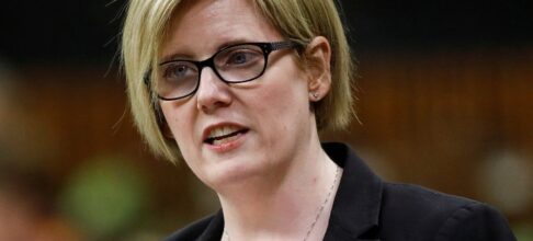 Workforce unvaccinated against COVID-19 who lose jobs ineligible for EI advantages, federal employment minister says