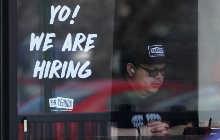375255 us employers add a stable 372000 jobs in signal of resilience scaled