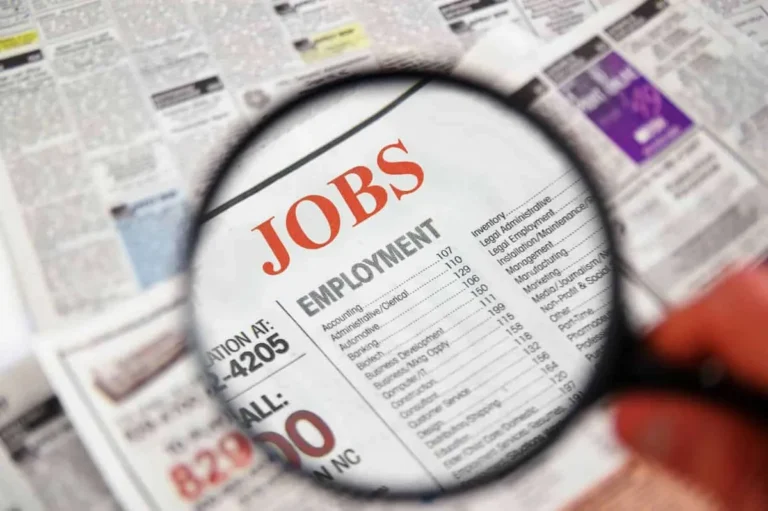 Thinking of changing jobs? Here are some tips