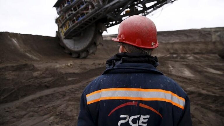 Plans to turn Europe’s biggest coal mine into a leisure lake prove divisive