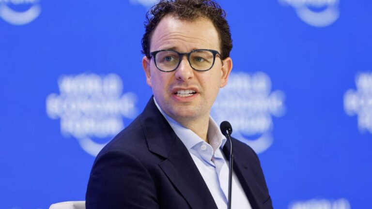 AI could erase half of entry-level white collar jobs in 5 years, CEO warns