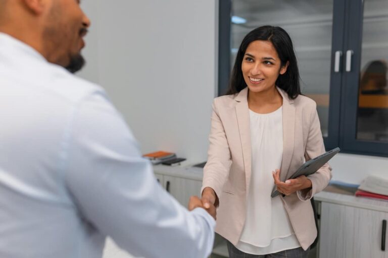 New Ontario labour laws to remove barriers for newcomers seeking jobs
