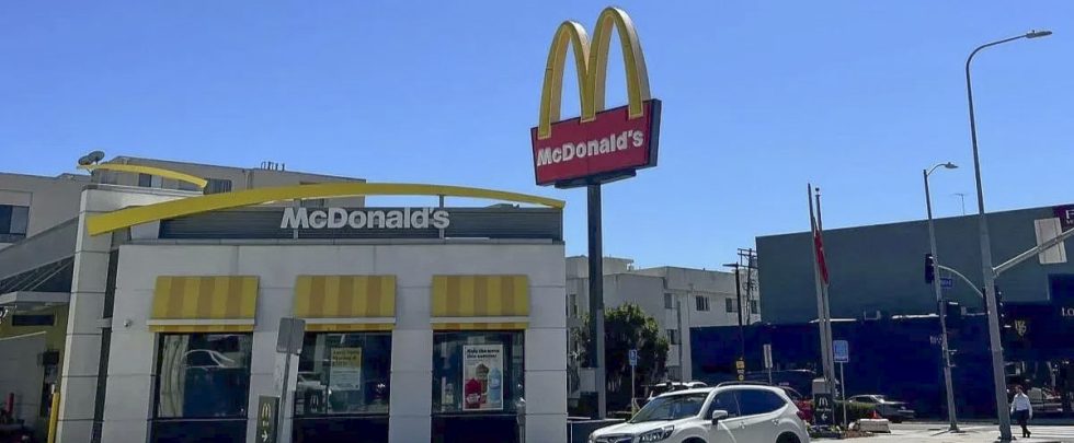 Opinion: Fast food jobs at risk with high minimum wages