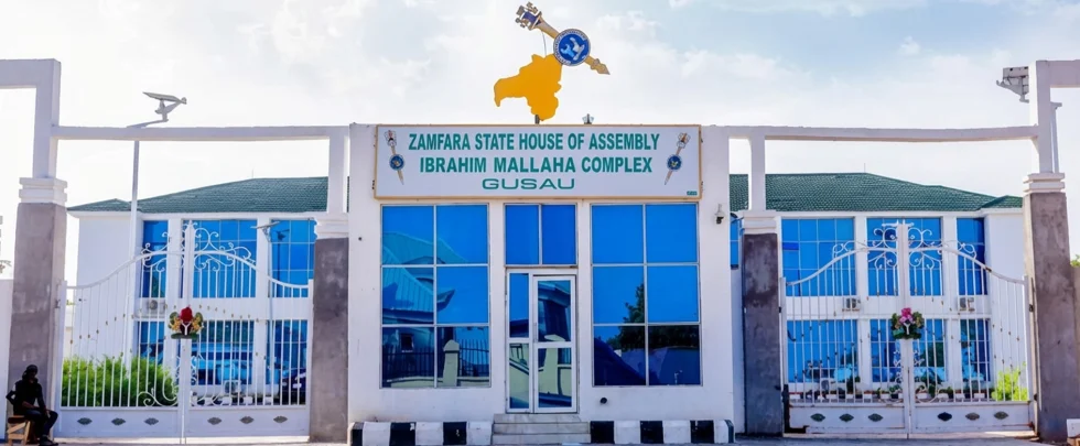 Six Zamfara House of Assembly members dump PDP for APC