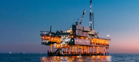 5 Realities Of Oil Rig Jobs No One Talks About