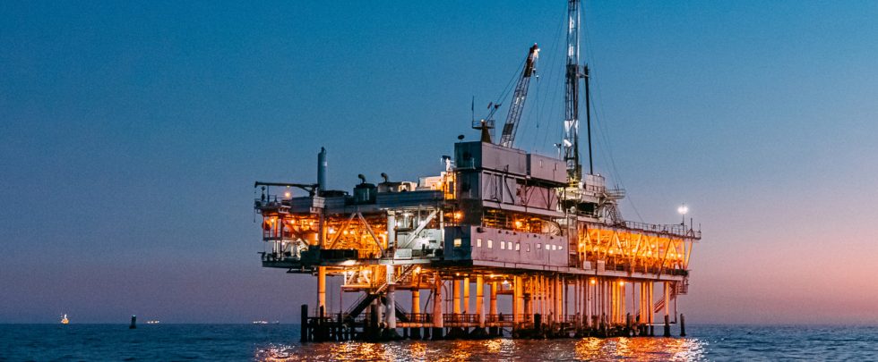 5 Realities Of Oil Rig Jobs No One Talks About