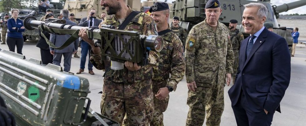 Liberals’ plan for defence industry includes pledge of 125K jobs