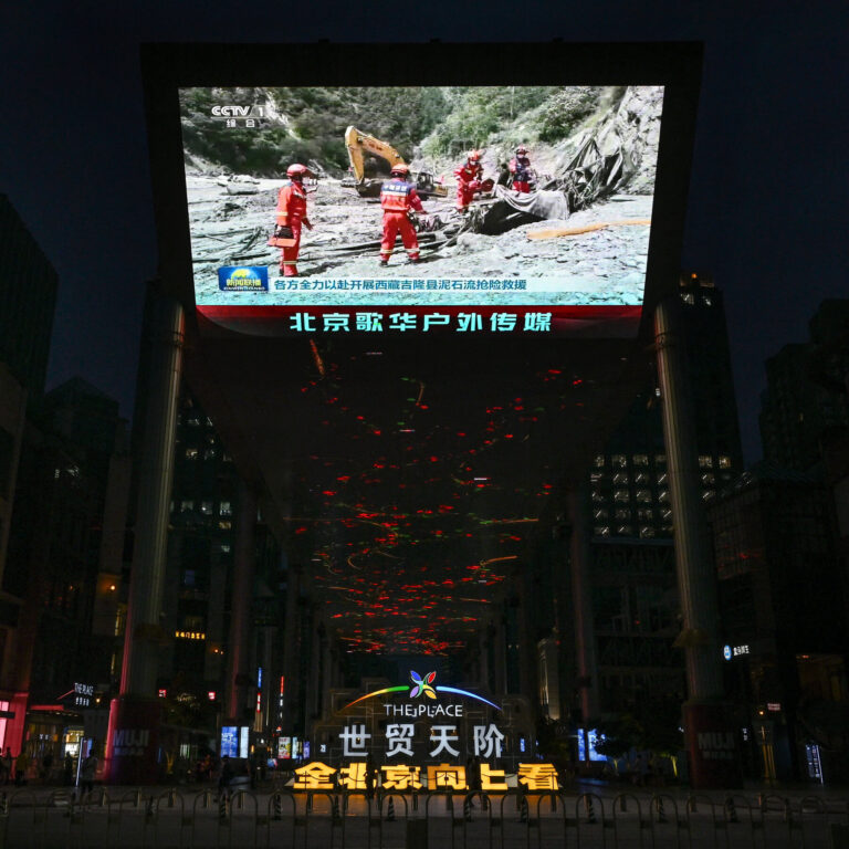 Contrasting Media Narratives: How China and Nepal Handle Flood Reporting Differently